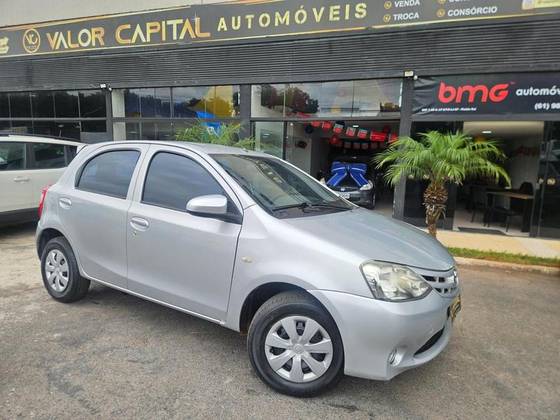 TOYOTA ETIOS 1.3 X 16V FLEX 4P MANUAL